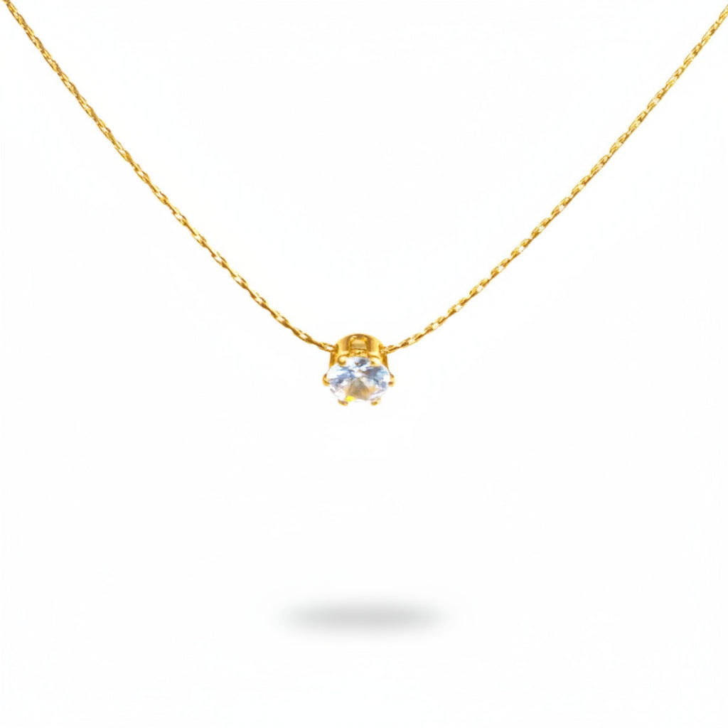 colier placat cu aur de 18K cu pandantiv elegant