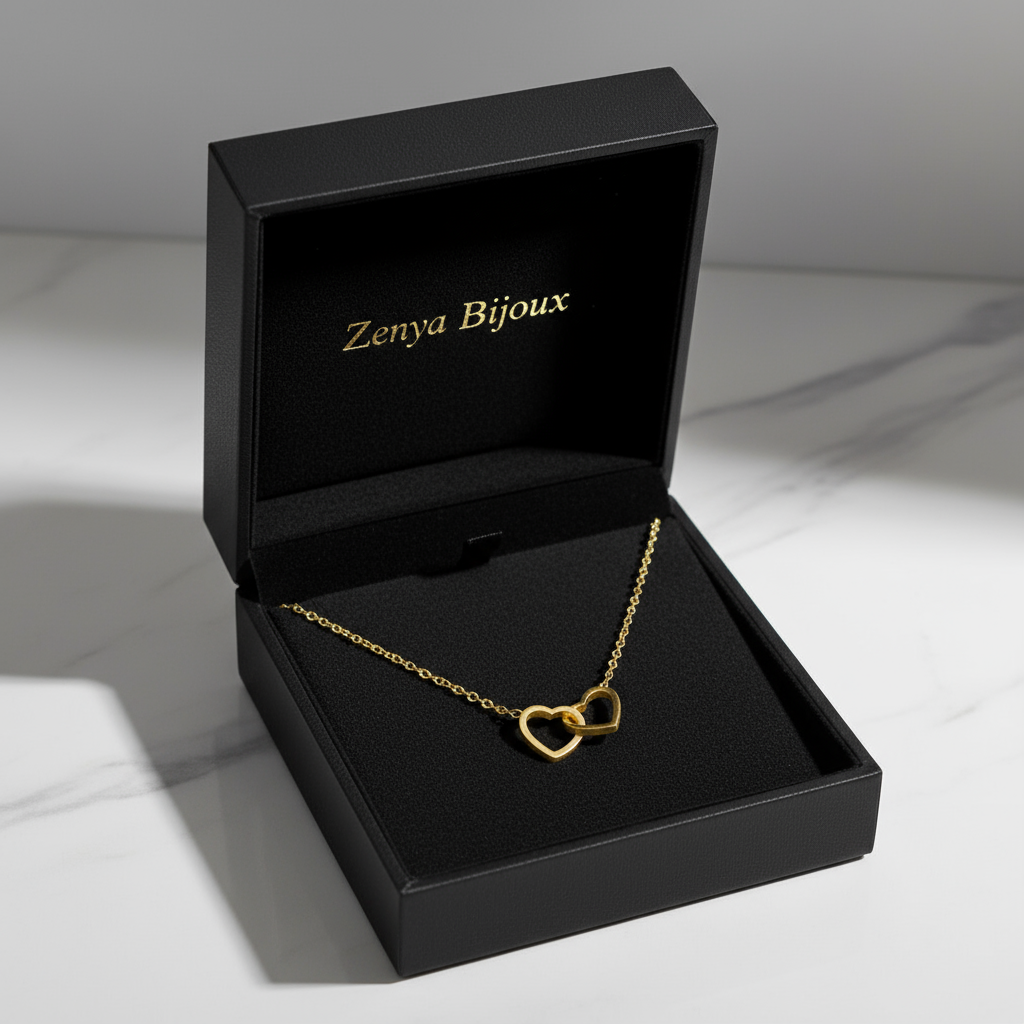 colier placat cu aur de 18K cu pandantiv elegant cu 2 inimi intercalate