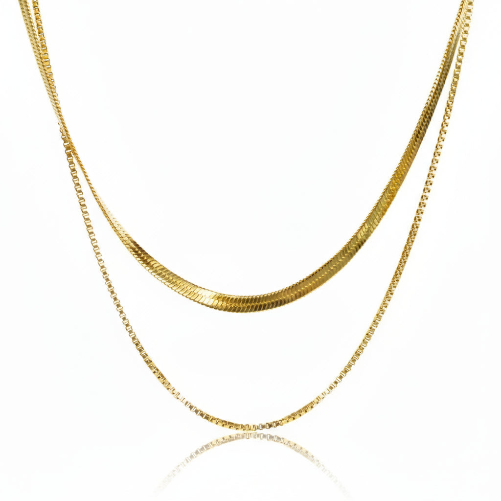 colier fin de damă cu lanț subțire placat cu aur