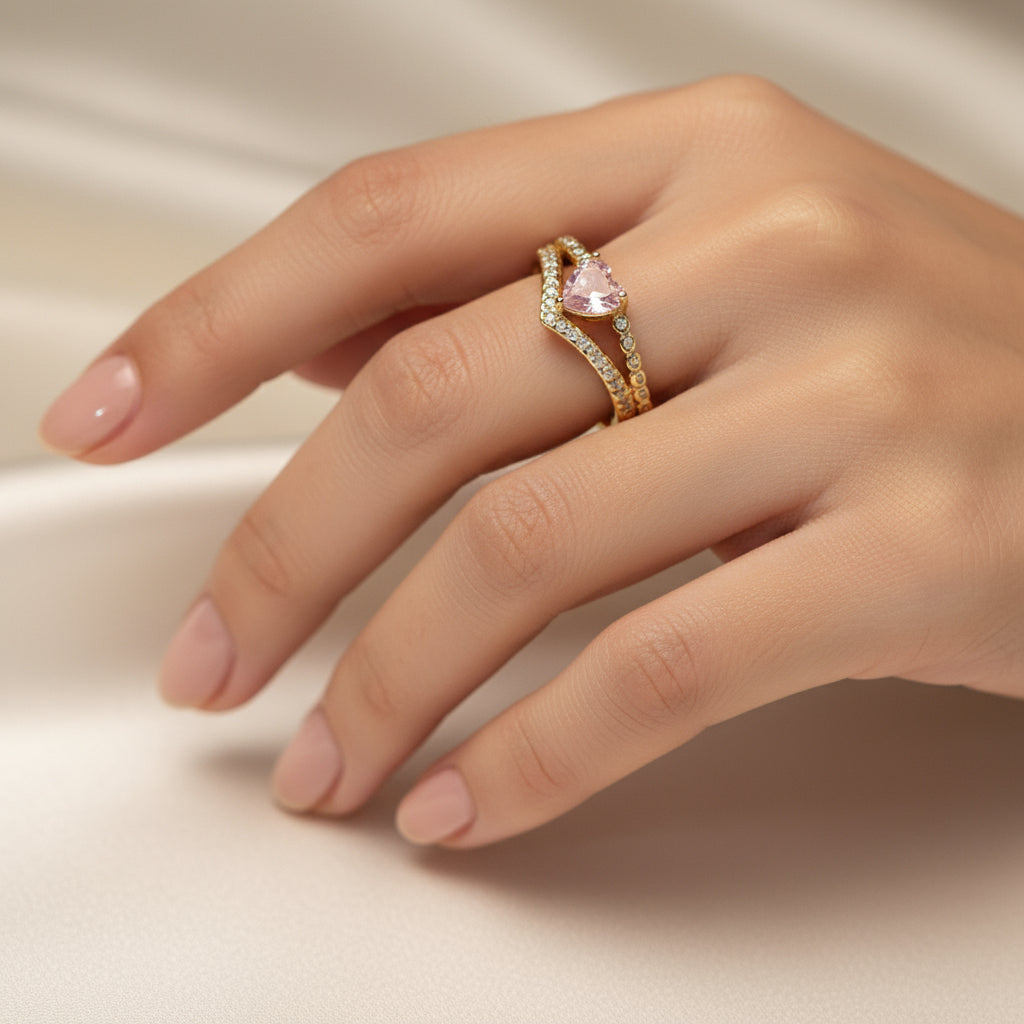 inel placat cu aur de 18K cu piatră cubic zirconia strălucitoare roz