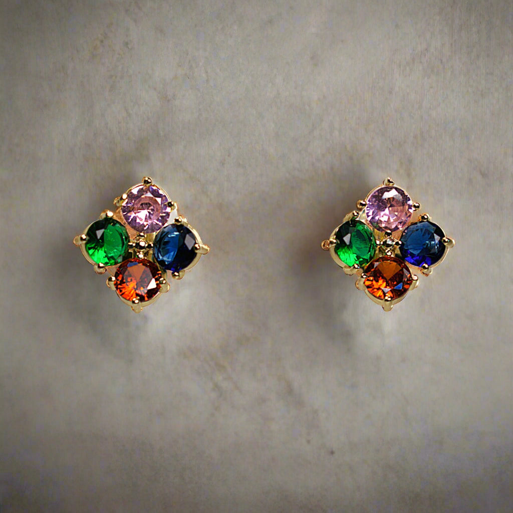 Cercei damă cu pietre zirconiu strălucitori, placați cu aur de 18k