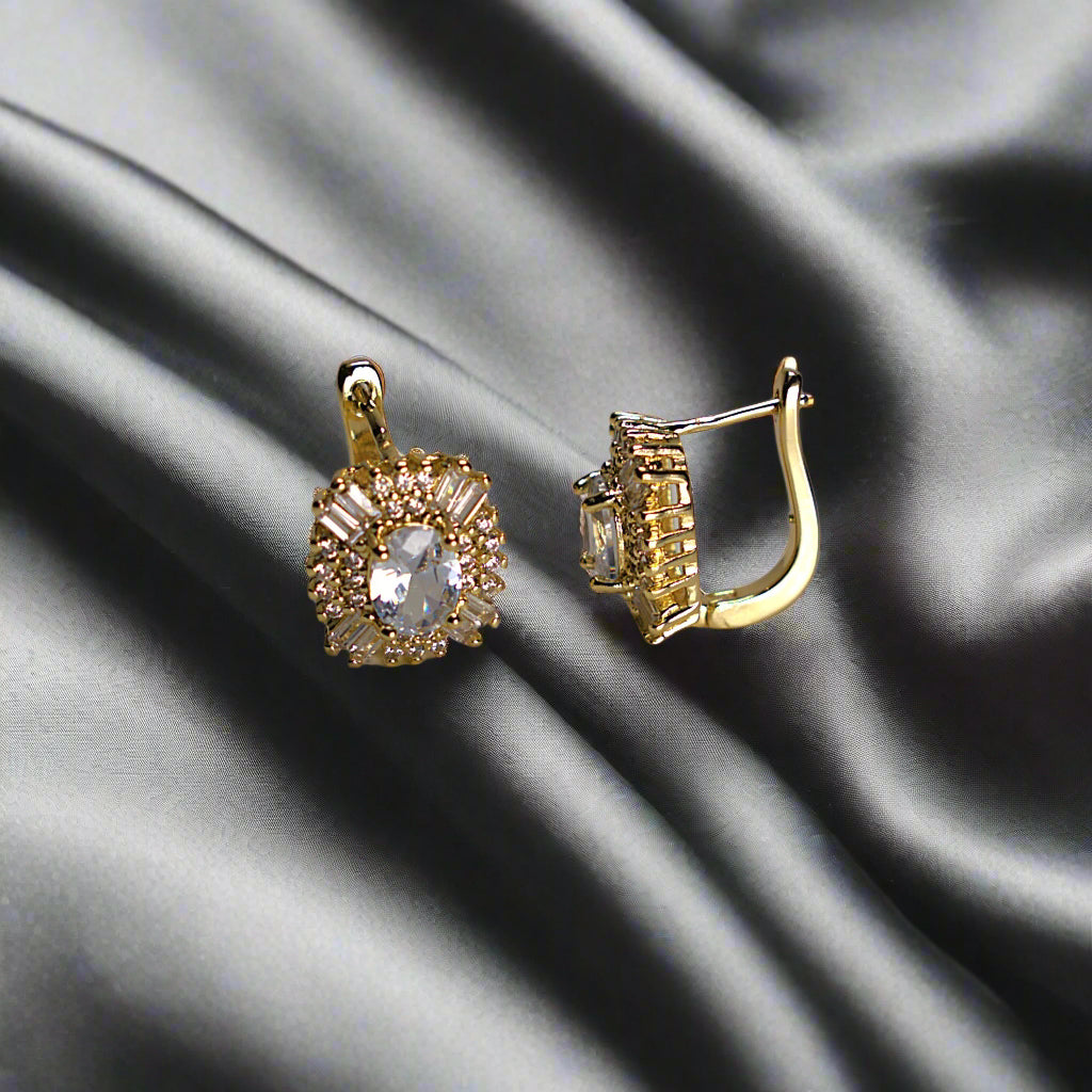 Cercei damă cu pietre zirconiu strălucitori, placați cu aur de 18k