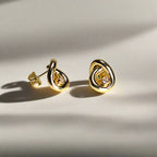 Cercei damă cu pietre zirconiu strălucitori, placați cu aur de 18k