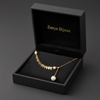 colier placat cu aur de 18K cu pandantiv elegant cu perle