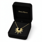 colier placat cu aur de 18K cu pandantiv elegant in forma de soare