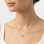 colier placat cu aur de 18K cu pandantiv elegant in forma de inimamica plina