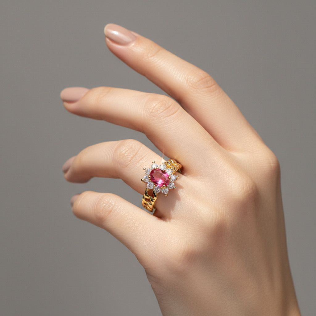 inel placat cu aur de 18K cu piatră cubic zirconia strălucitoare rosie